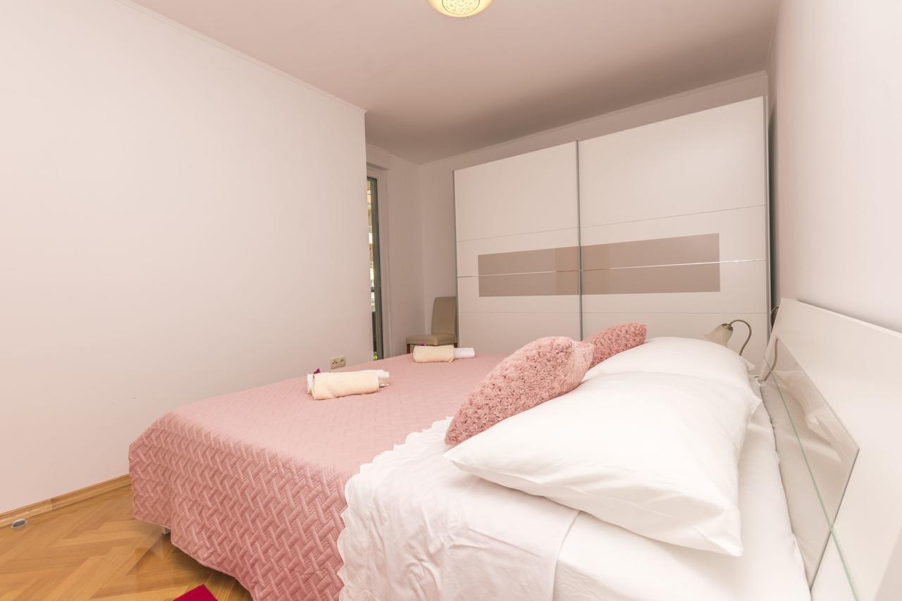 Apartment Ivanka Omiš Exteriör bild