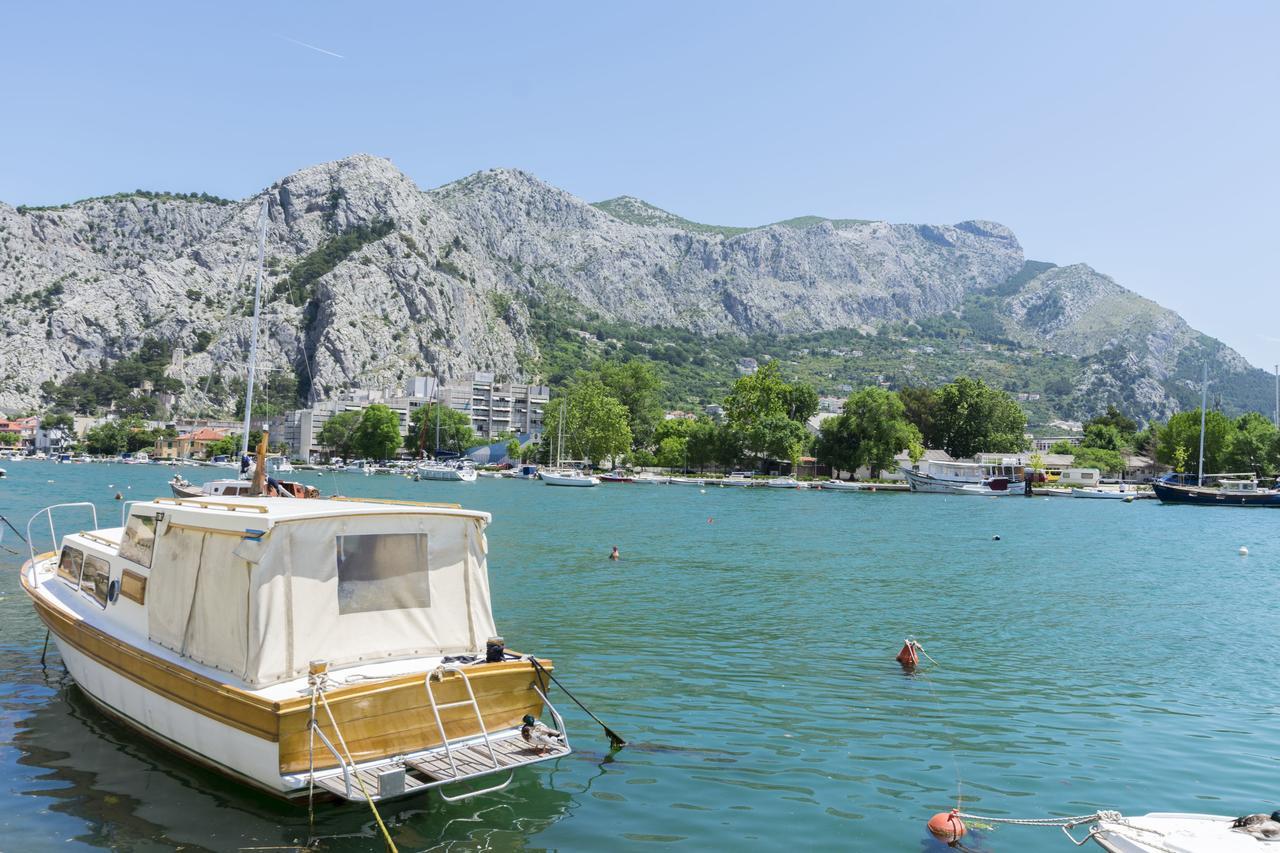 Apartment Ivanka Omiš Exteriör bild