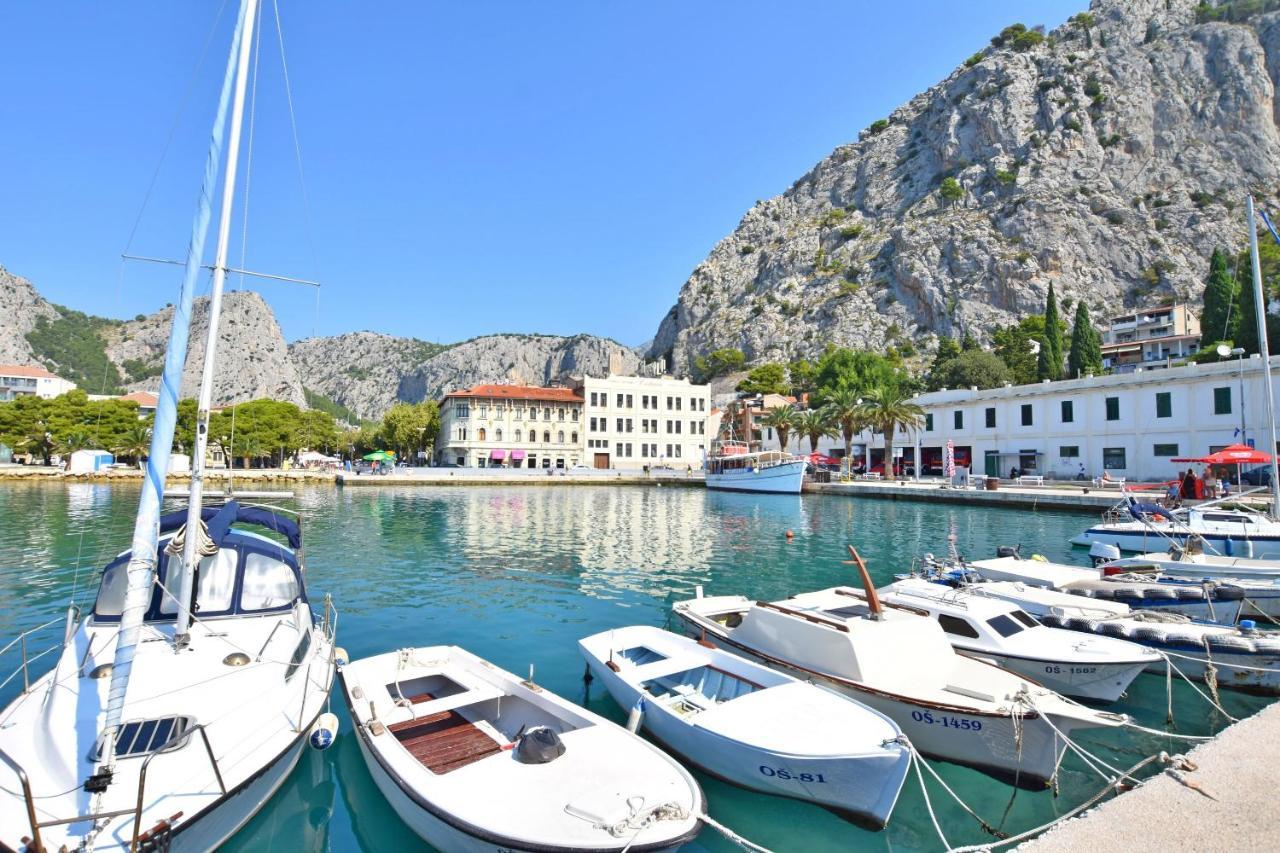 Apartment Ivanka Omiš Exteriör bild